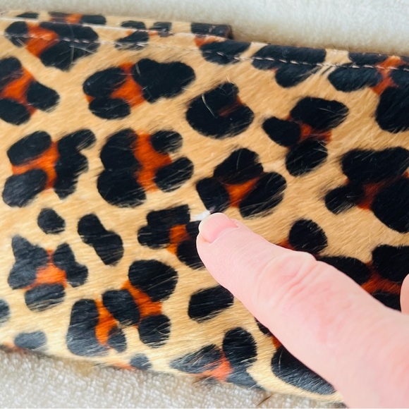UPCYCLED COW HAIR LEOPARD PRINT LEATHER LONG BI-FOLD WALLET CLUTCH - Picture 3 of 12